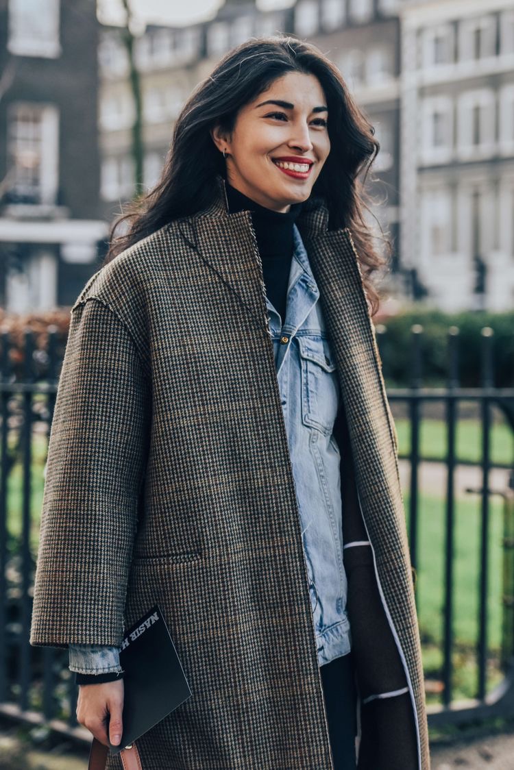 Chic Winter Work Outfits Get You Going These Cold Mornings - Outfitting ...