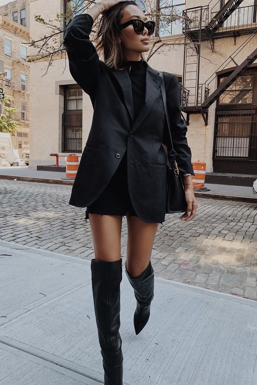 Featured image of post Oversized Blazer Outfit Black