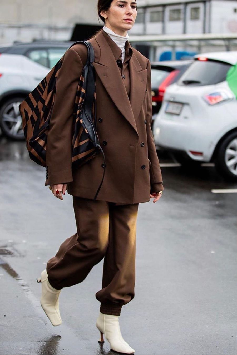 brown button down shirt outfit for winter