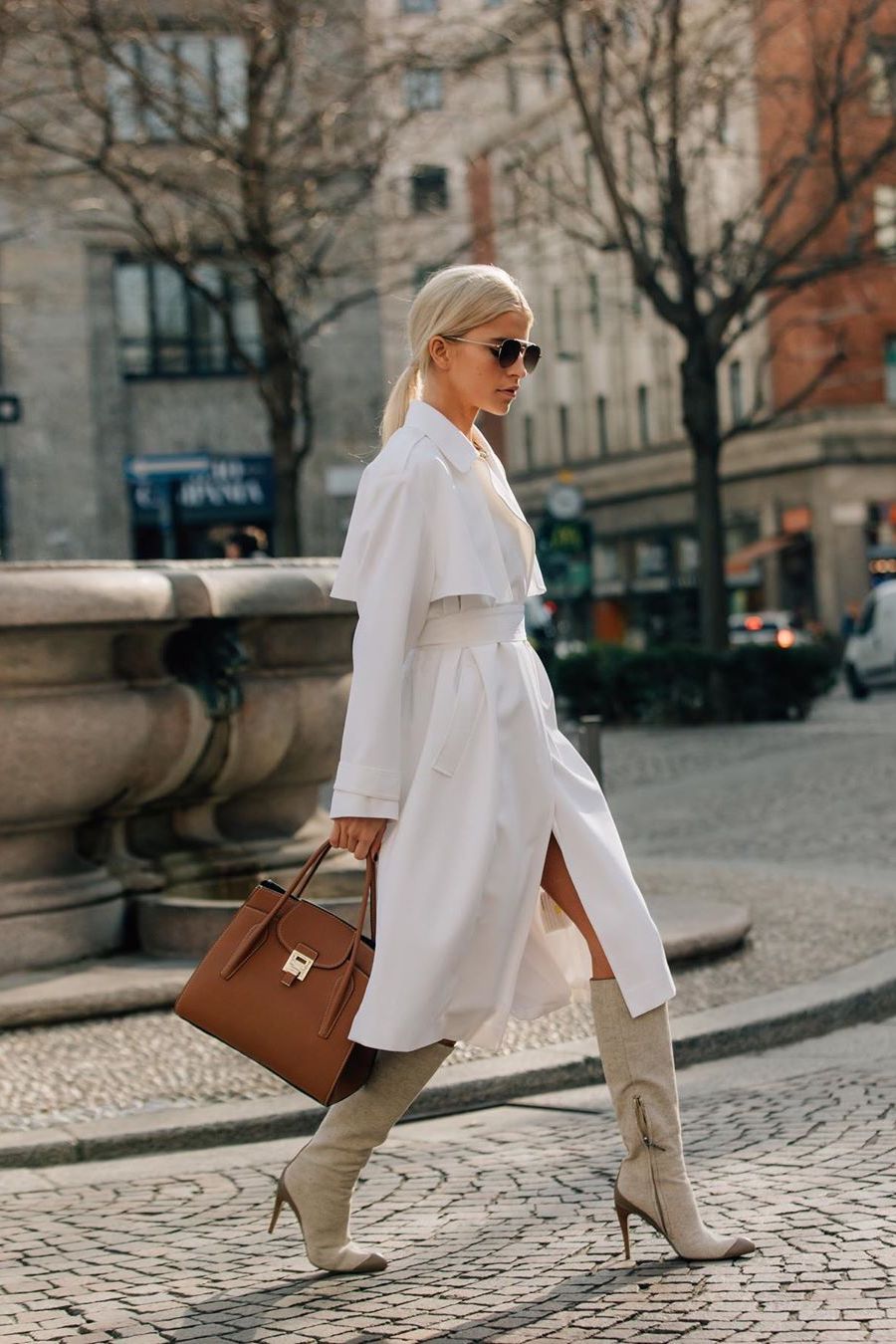 How to style white trench coat for spring
