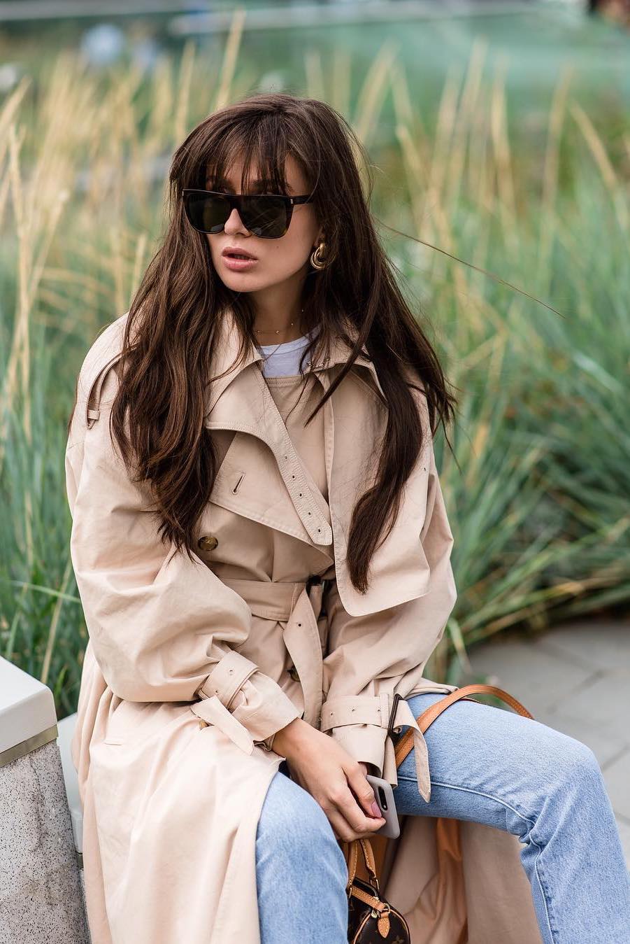 how to wear oversized trench coat